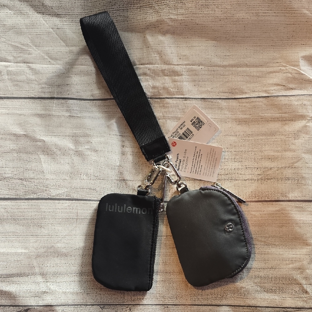 NWT Lululemon Dual Pouch Wristlet Black / Traverse Grey - Picture 3 of 7